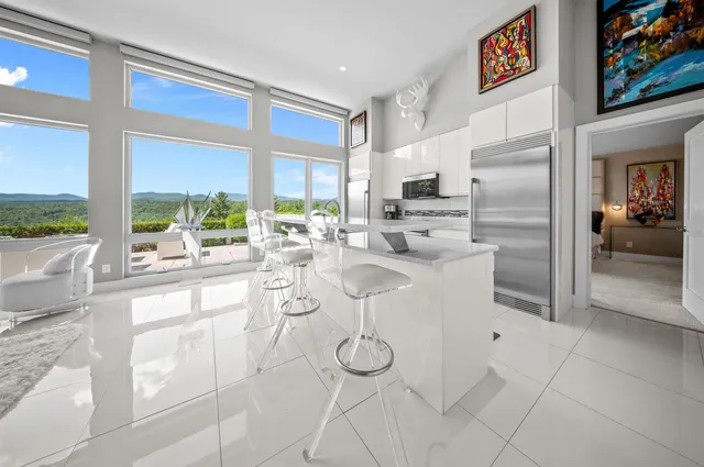 $2,250,000 | 458 Old Farm Road, Stowe, VT 05672