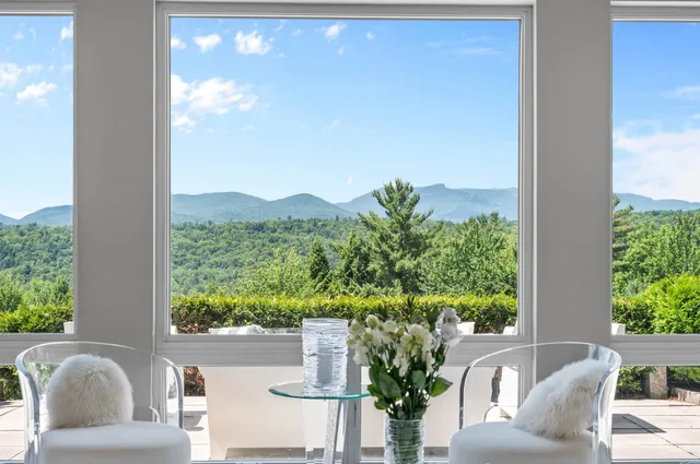 $2,250,000 | 458 Old Farm Road, Stowe, VT 05672