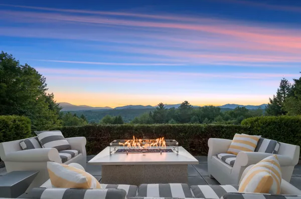 $2,250,000 | 458 Old Farm Road, Stowe, VT 05672