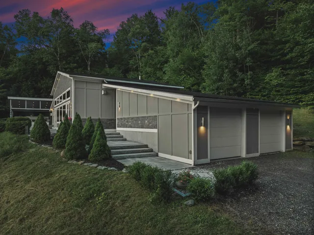 $2,250,000 | 458 Old Farm Road, Stowe, VT 05672