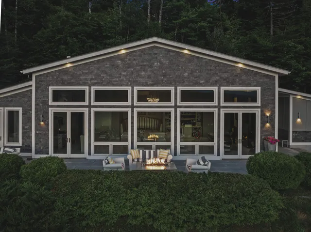 $2,250,000 | 458 Old Farm Road, Stowe, VT 05672