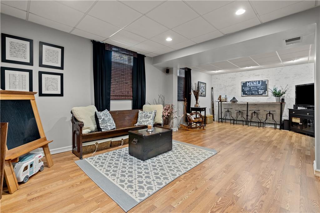 111 Quarry Road Washington, PA 15301 - Photo 26 of 35 Gallery Image 26