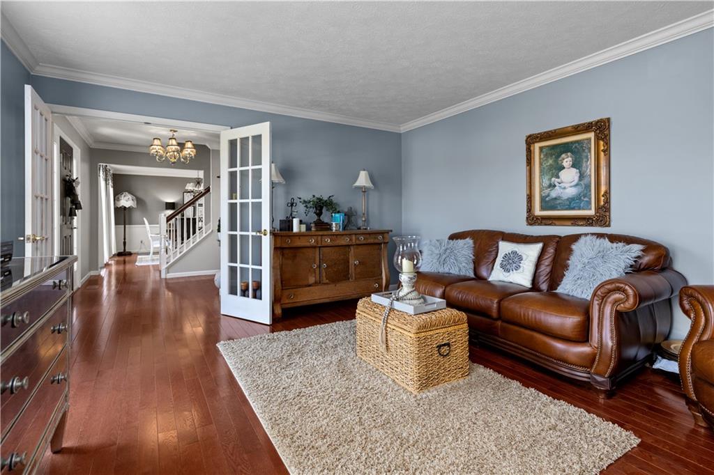 111 Quarry Road Washington, PA 15301 - Photo 3 of 35 Gallery Image 3