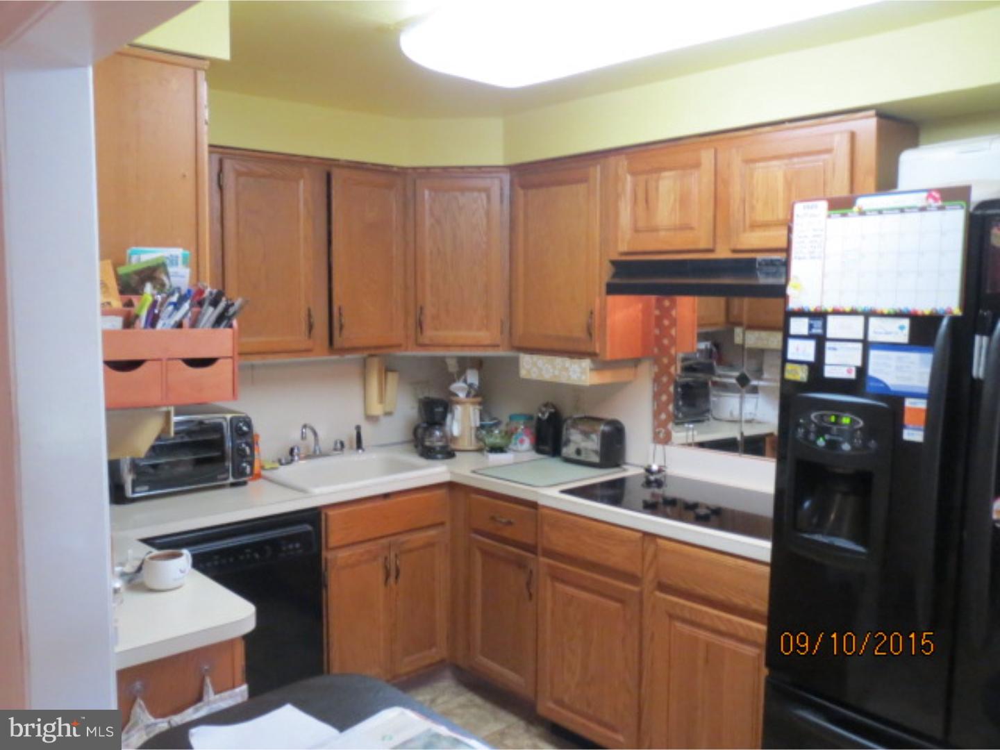 1645 Farrington Road Philadelphia, PA 19151 - Photo 11 of 24 Gallery Image 11
