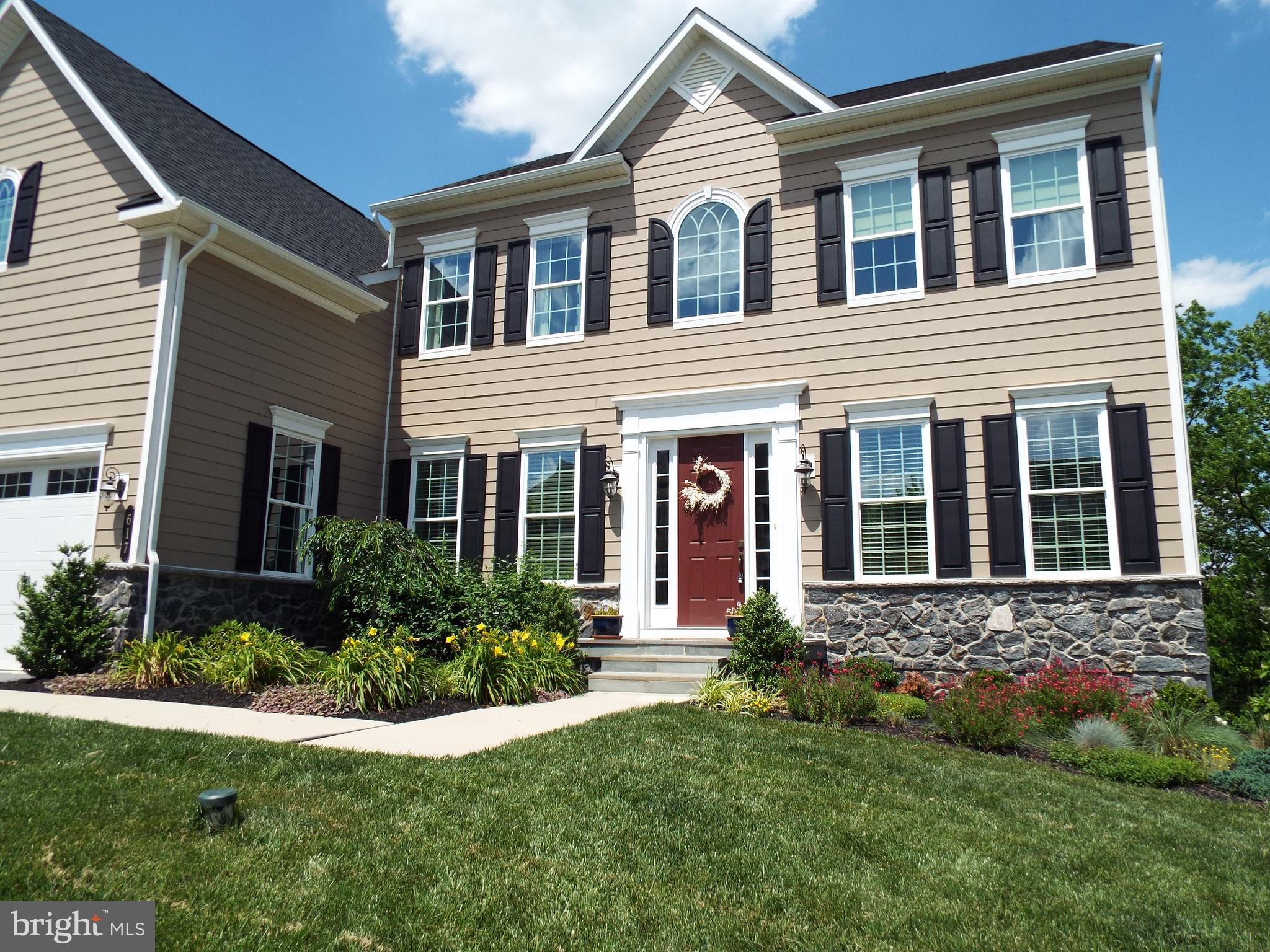 617 Stonecliffe Road Malvern, PA 19355 - Photo 2 of 37