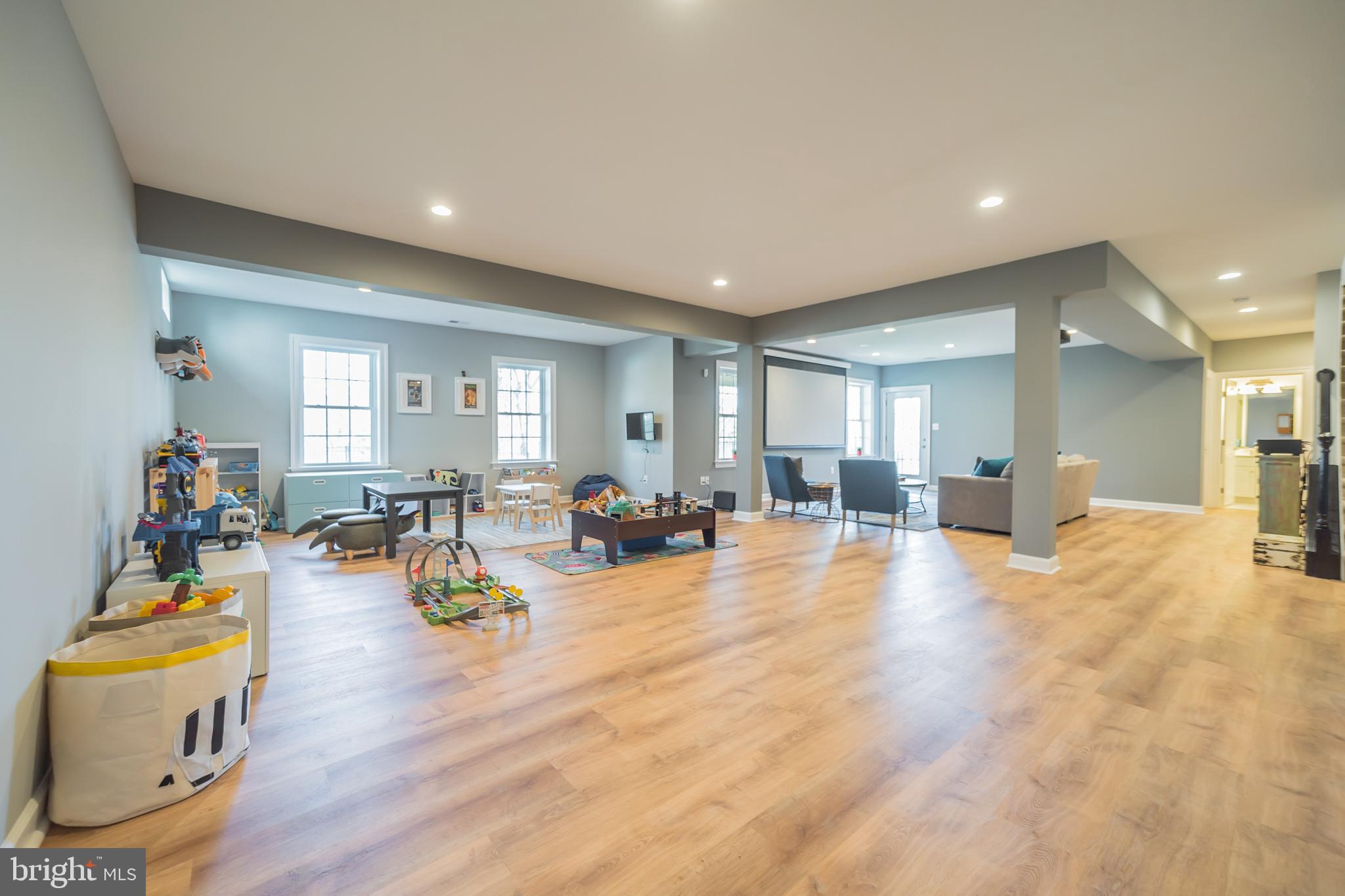 617 Stonecliffe Road Malvern, PA 19355 - Photo 26 of 37