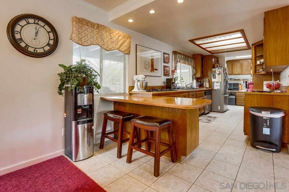 9762 Silva Road El Cajon, CA 92021 - Photo 6 of 25 Gallery Image 6