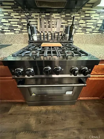 a close view of stove