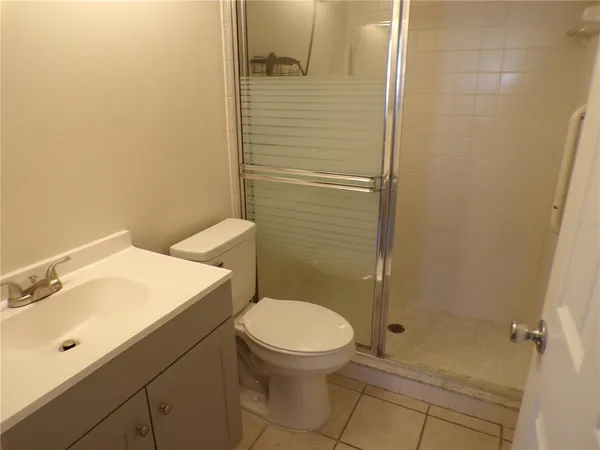 $1,600 | 634 Bird Bay Drive East, Unit 102, Venice, FL 34285