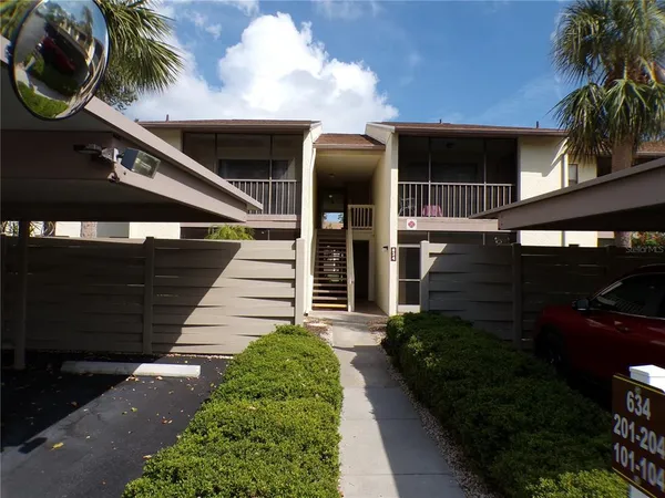 $1,600 | 634 Bird Bay Drive East, Unit 102, Venice, FL 34285