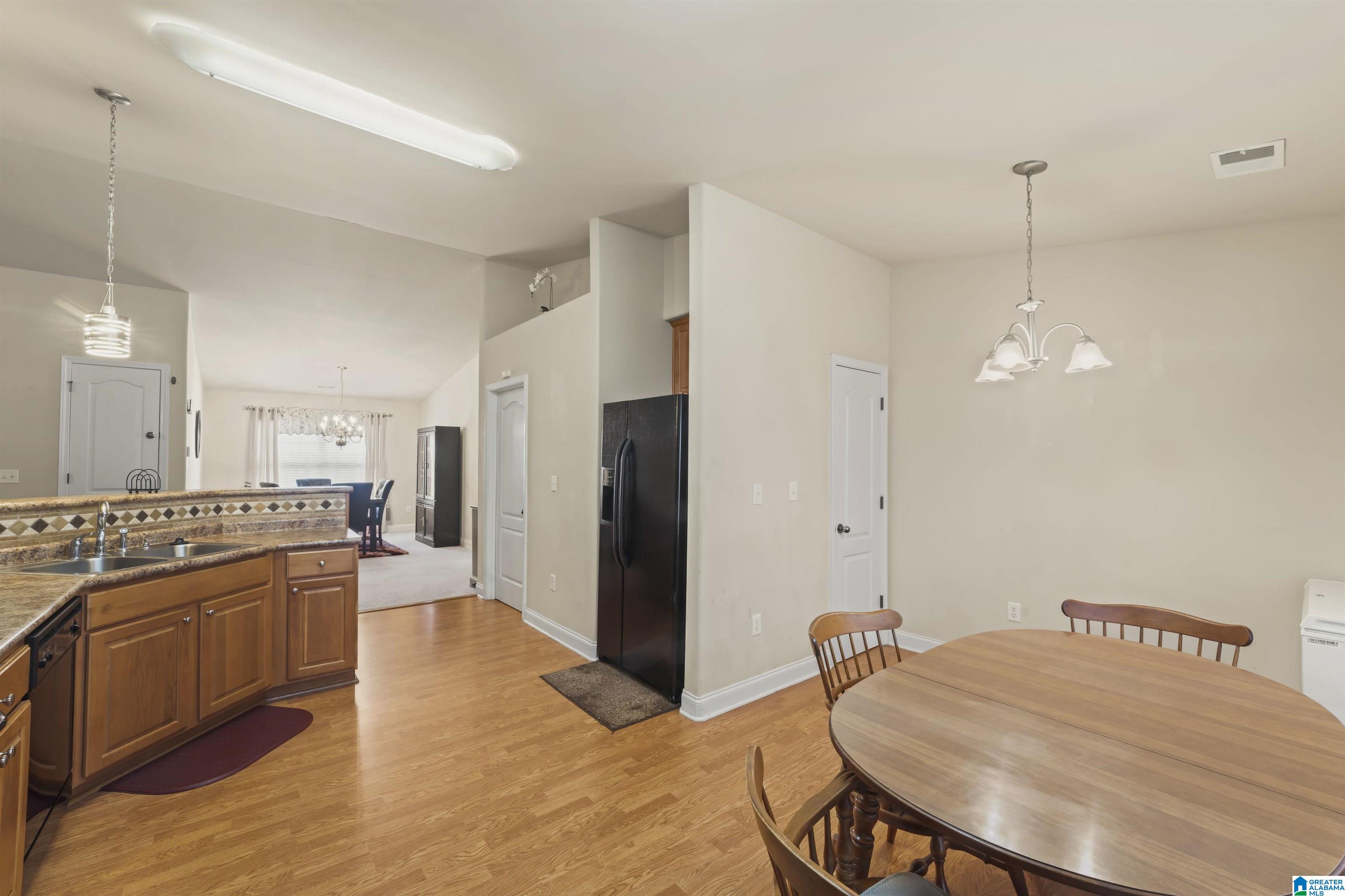 310 Crisfield Circle Alabaster, AL 35007 - Photo 14 of 37