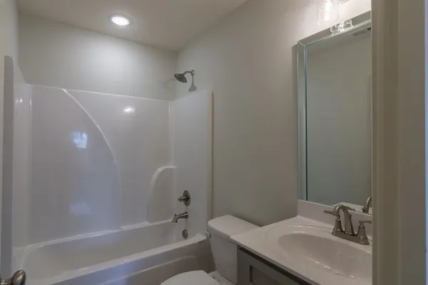 $2,800 | 1031 C P Stewart Boulevard, Lebanon, TN 37087