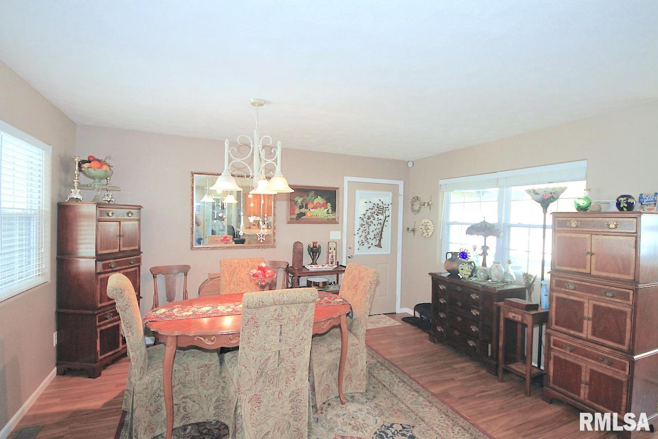 313 Evergreen Trail Herrin, IL 62948 - Photo 9 of 21 Gallery Image 9