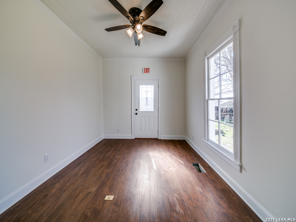 824 High Street Comfort, TX 78013 - Photo 44 of 47