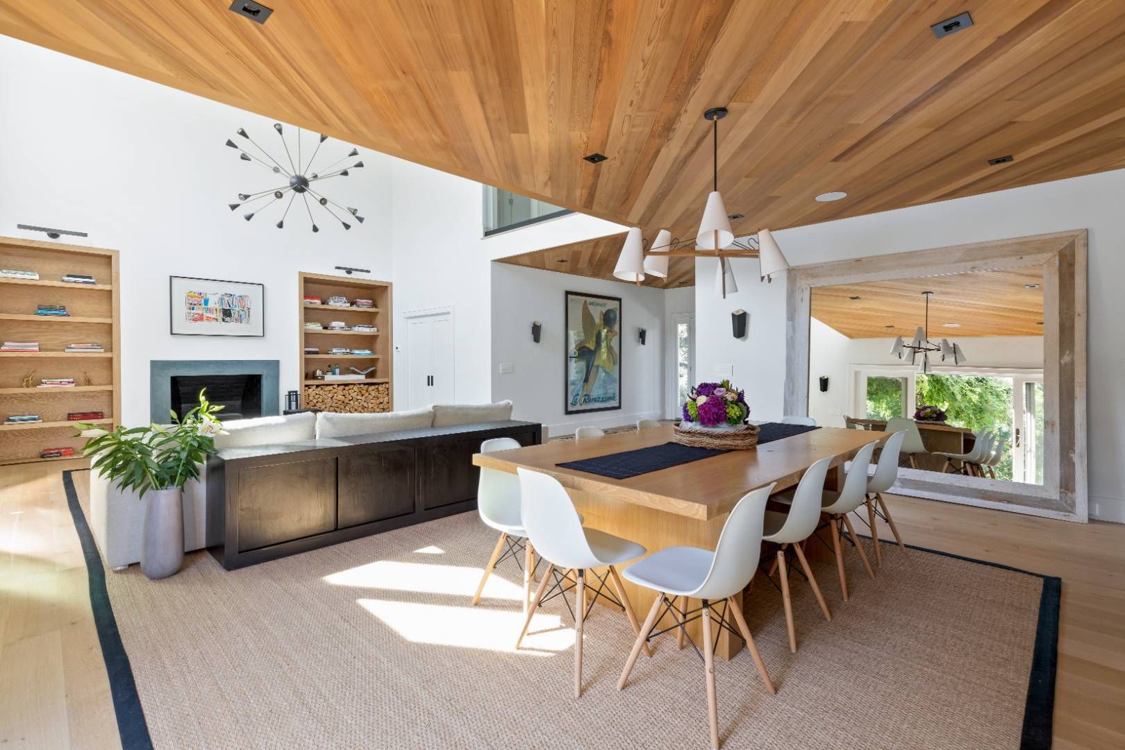 85 Edge Of Woods Road Southampton, NY 11968 - Photo 6 of 25