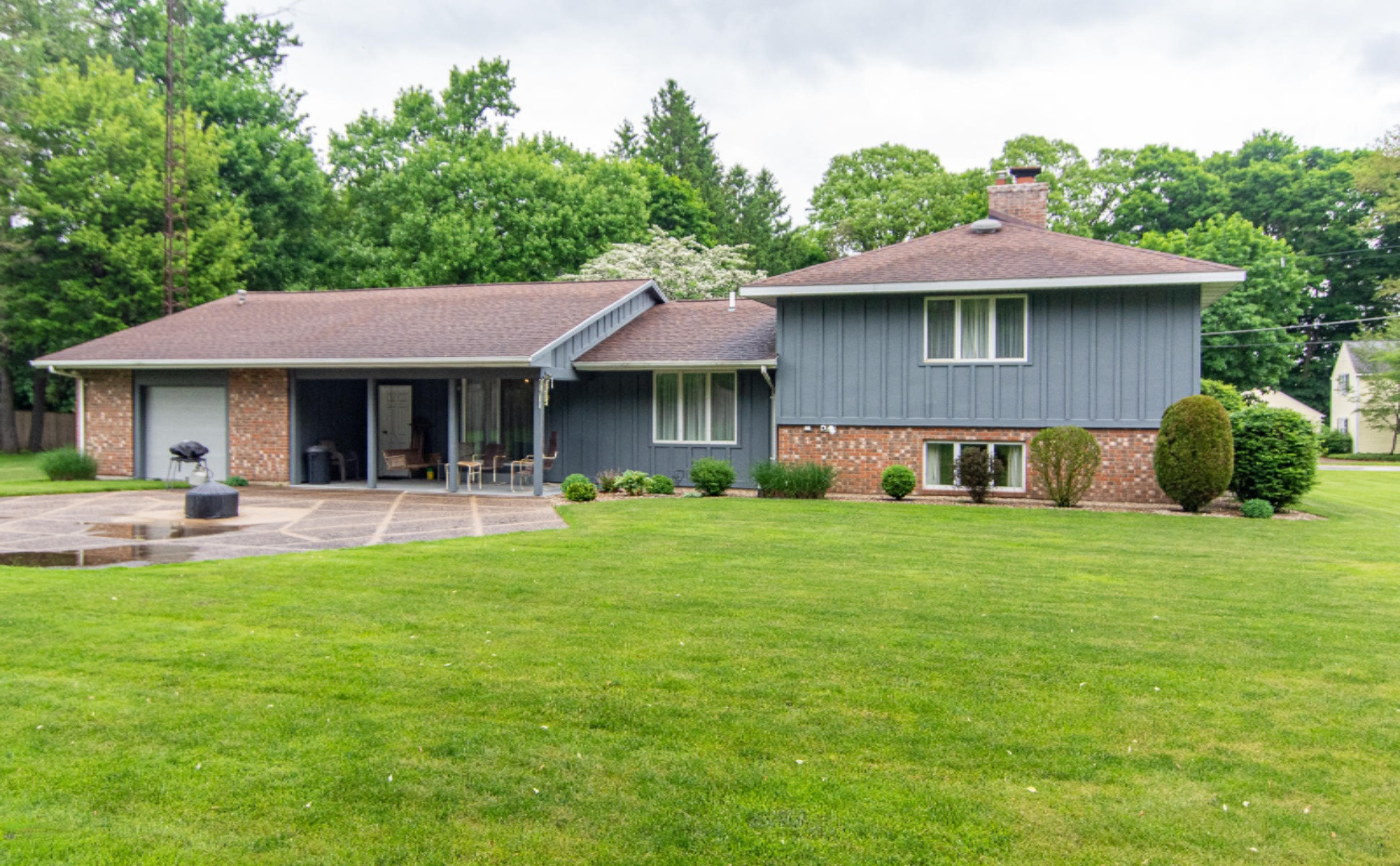 614 Topinabee Road Niles, MI 49120 - Photo 4 of 41 Topinabee-4
