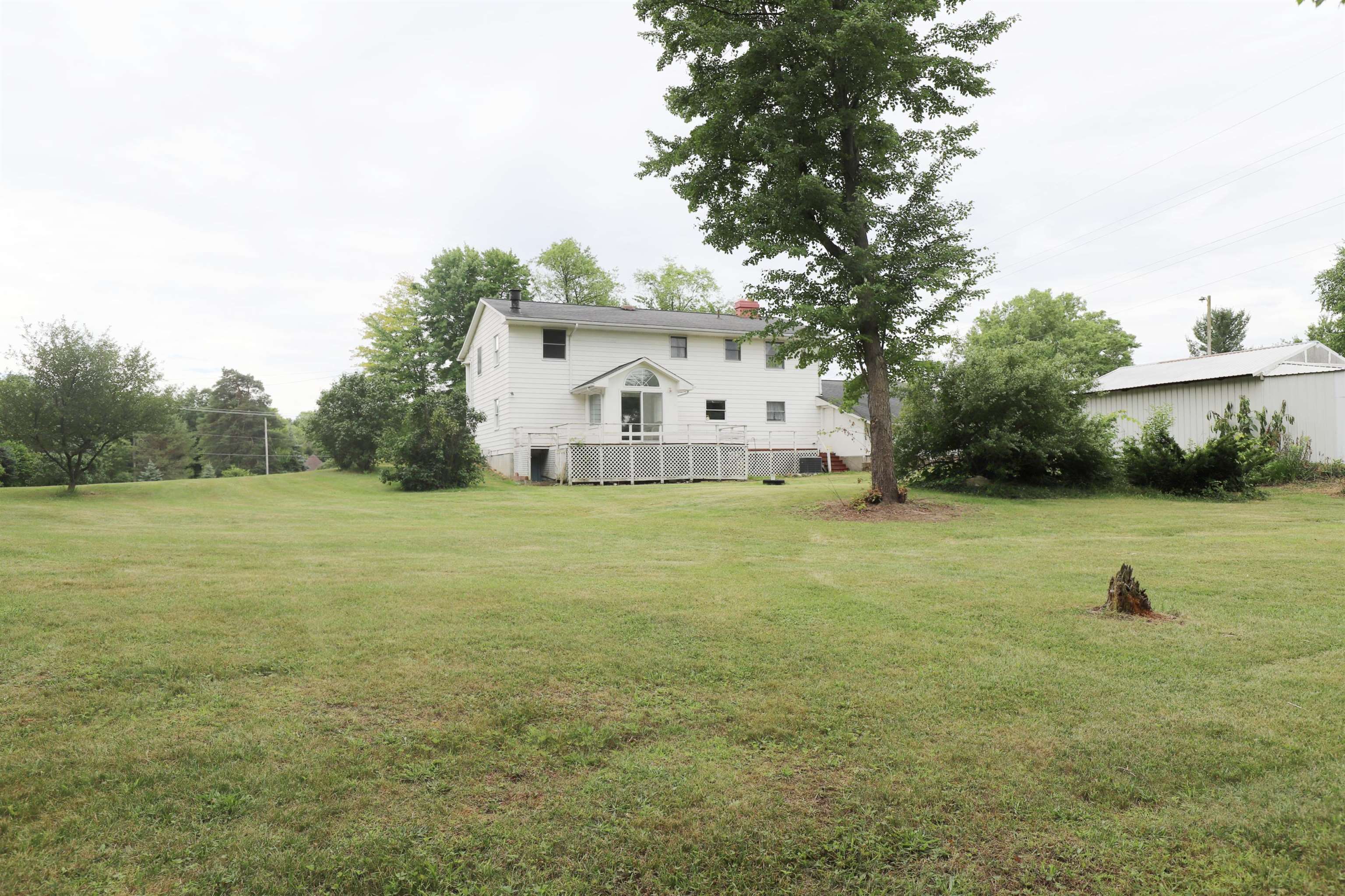 1365 East Mt Morris Road Mount Morris, MI 48458 - Photo 34 of 44 50147448-b13c9446-238b-4e38-b6af-224535631816.JPG