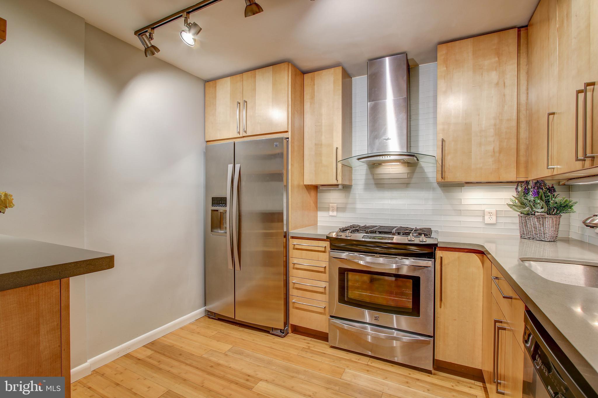 5101 River Road, Unit 208 Bethesda, MD 20816 - Photo 21 of 35