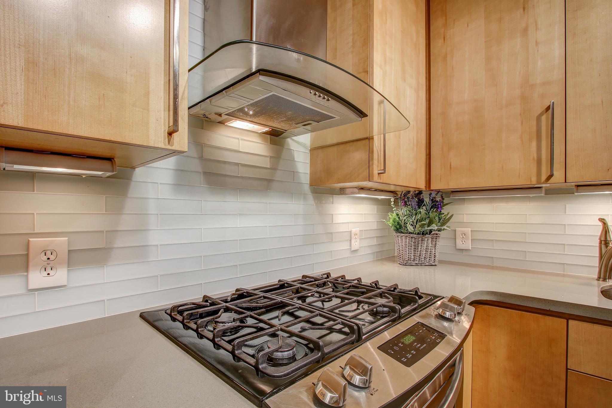 5101 River Road, Unit 208 Bethesda, MD 20816 - Photo 24 of 35