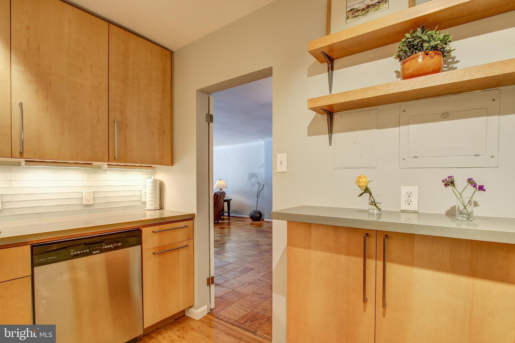 5101 River Road, Unit 208 Bethesda, MD 20816 - Photo 25 of 35