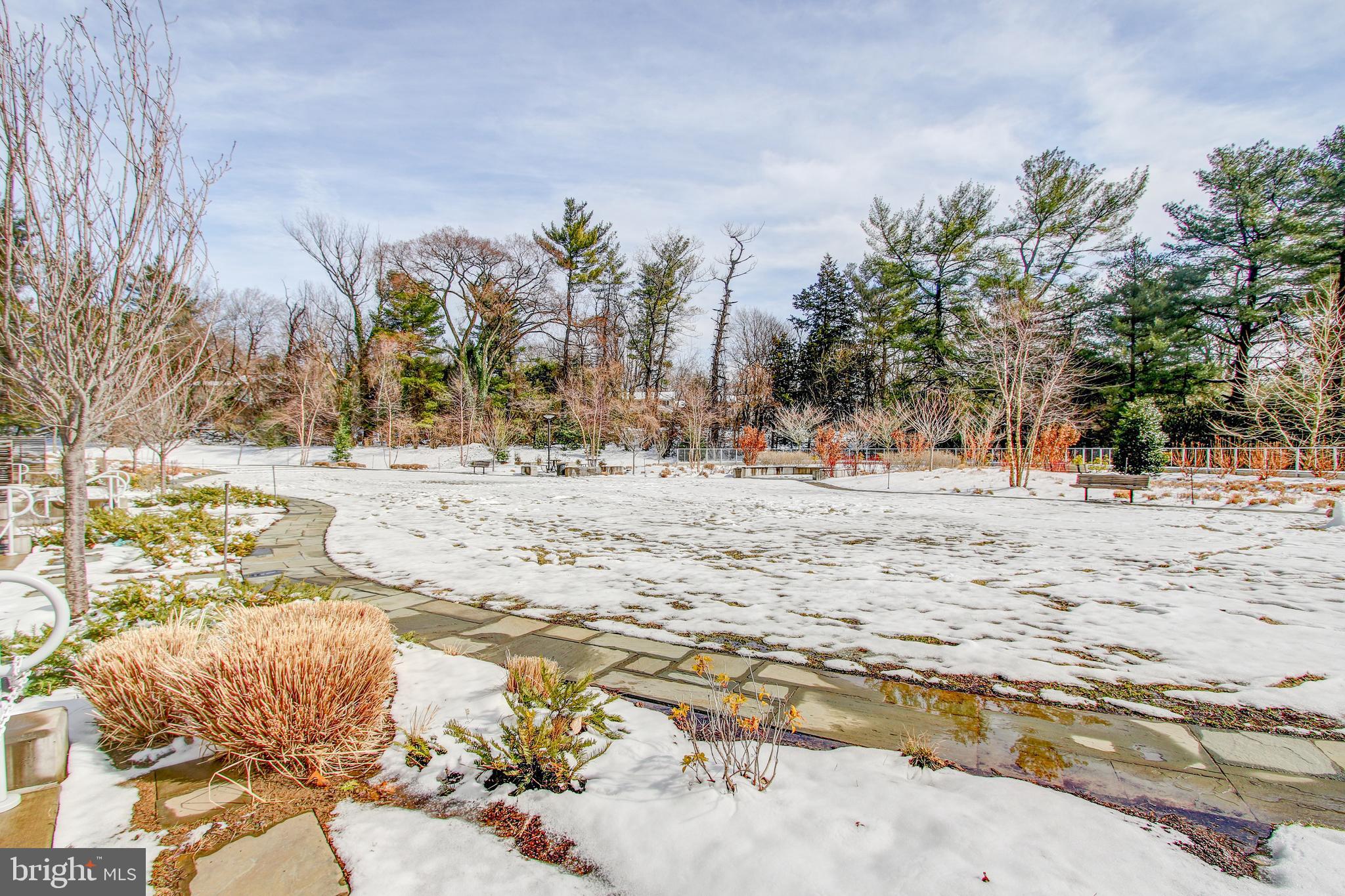 5101 River Road, Unit 208 Bethesda, MD 20816 - Photo 31 of 35