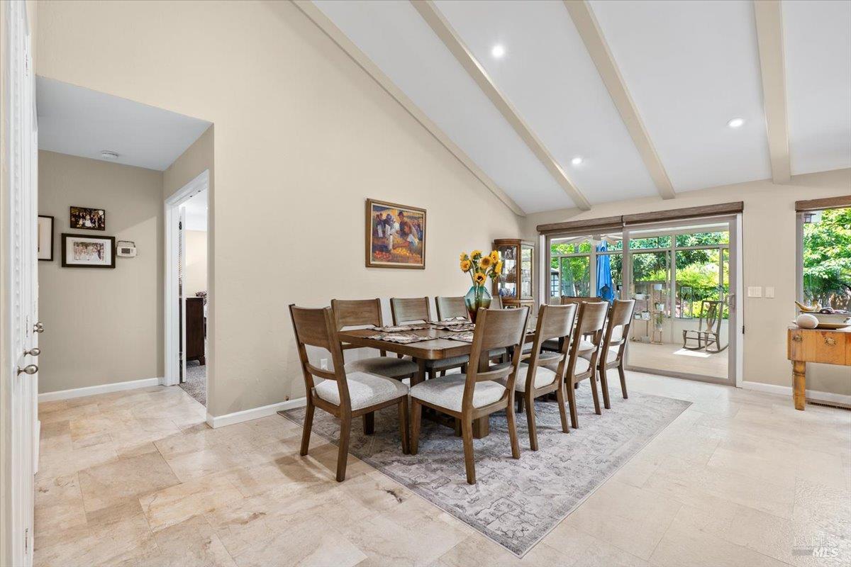 6505 Stonecroft Terrace Santa Rosa, CA 95409 - Photo 17 of 59