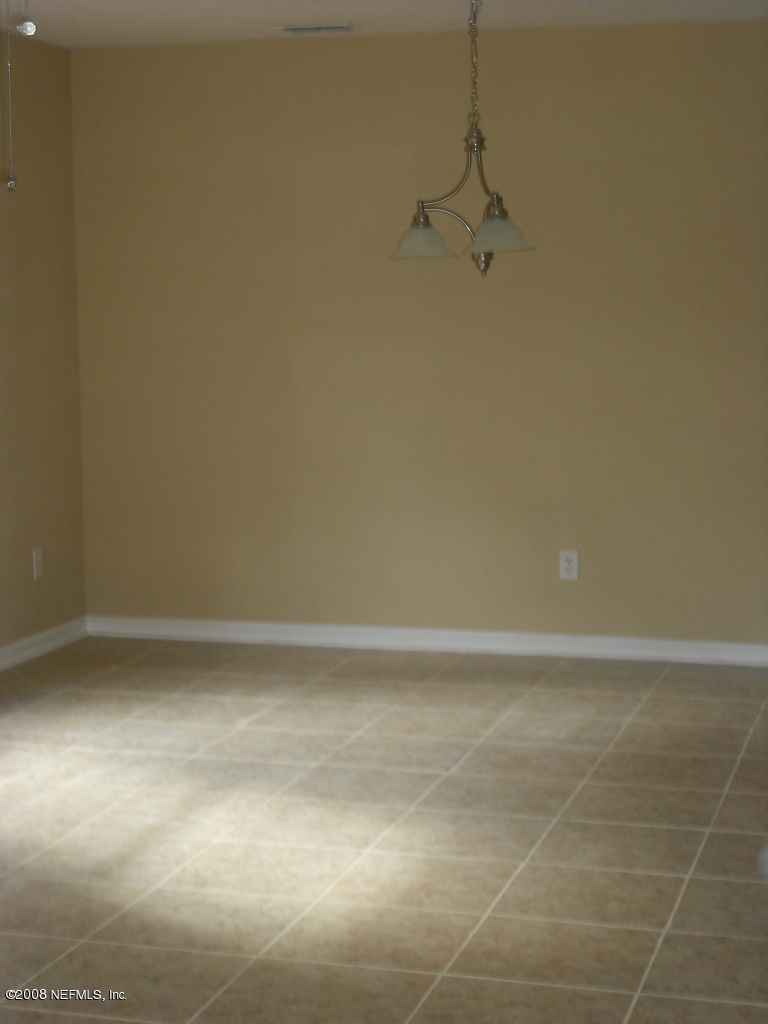 3572 Bedford Road Jacksonville, FL 32207 - Photo 2 of 7 Ceramic tile throughout