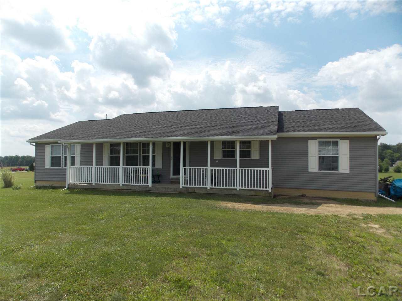 2027 Robbins Road Tipton, MI 49287 - Photo 1 of 11 31326654.JPG