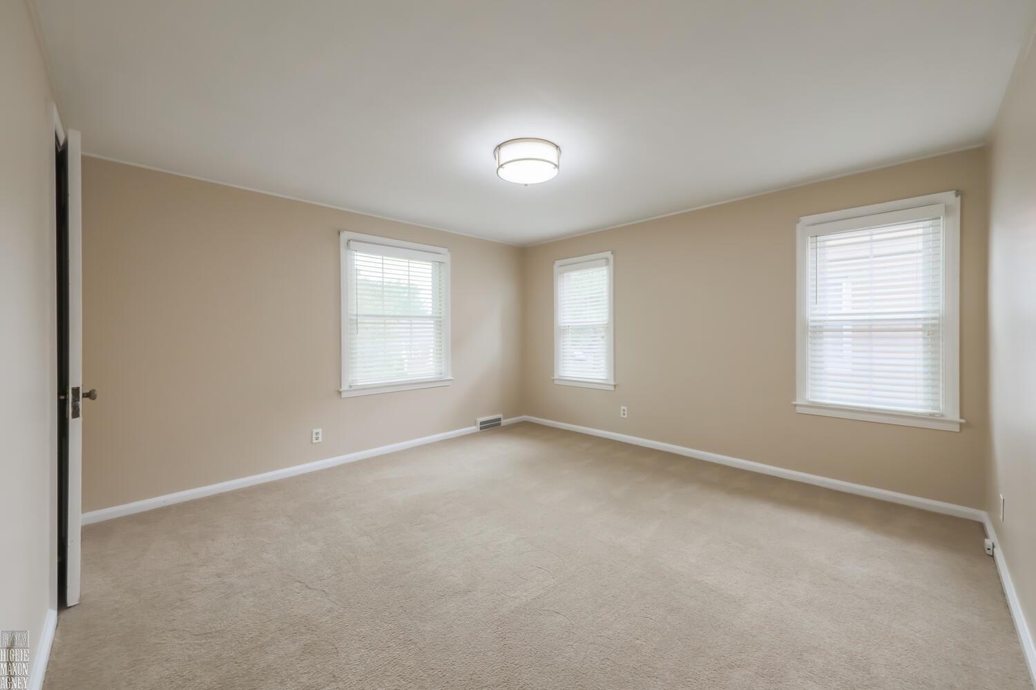 430 Lothrop Road Grosse Pointe Farms, MI 48236 - Photo 21 of 25
