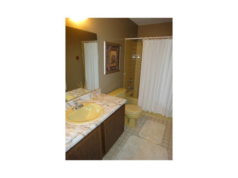 2307 Firethorn Road Bridgeville, PA 15017 - Photo 14 of 16 Full Bath.