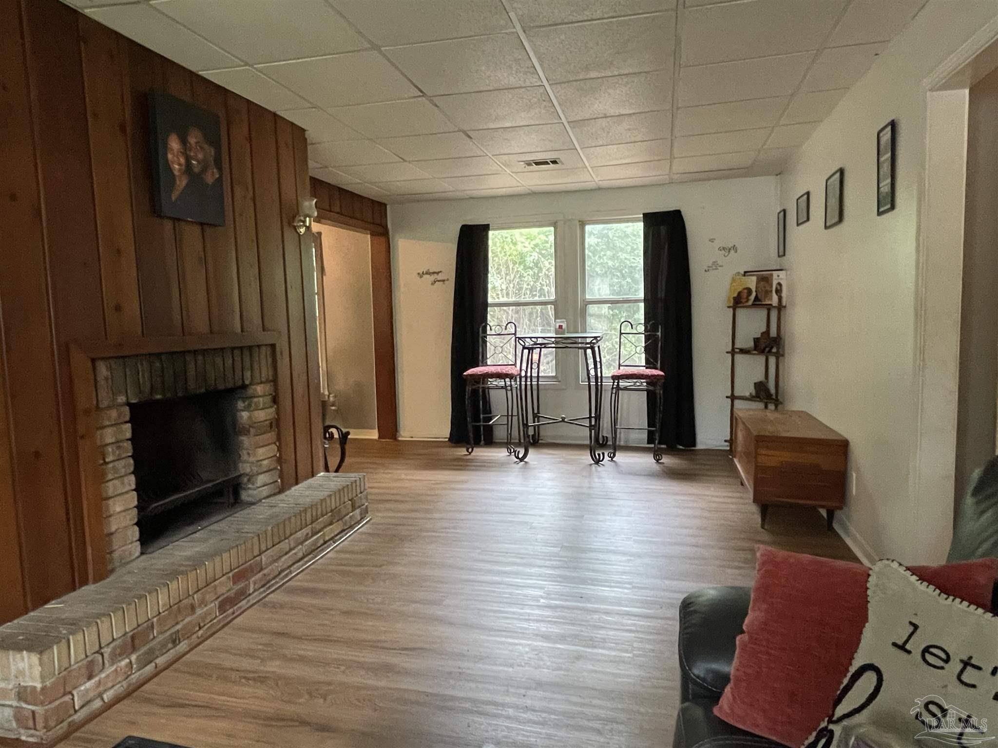 311 West Pinestead Road Pensacola, FL 32503 - Photo 9 of 17 Gallery Image 9