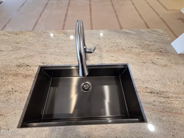 $709,500 | 45 McBride Road, Halfmoon, NY 12118