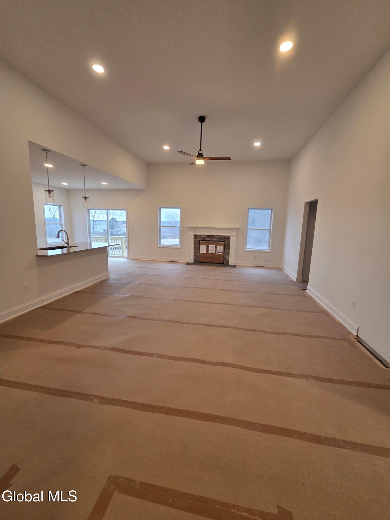 45 McBride Road Halfmoon, NY 12118 - Photo 9 of 12 45 mcbride - 6