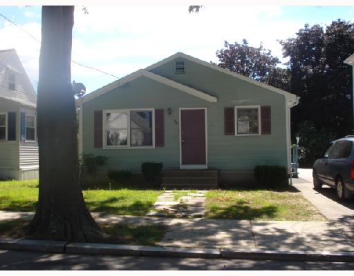 88 Rome Avenue Providence, RI 02908 - Photo 1 of 7 Exterior Front.