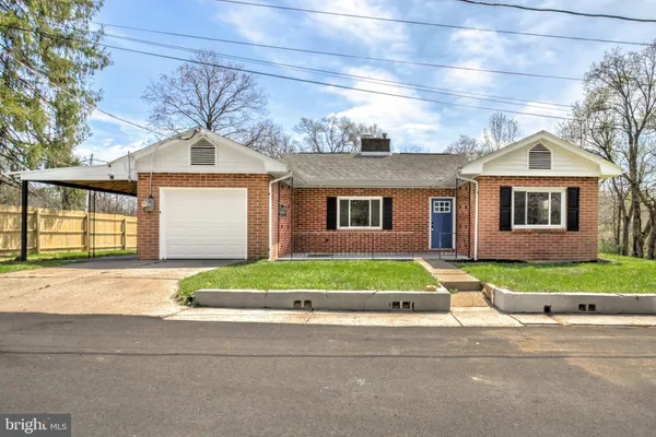 $349,900 | 8077 Fox Mill Road, Harrisburg, PA 17112