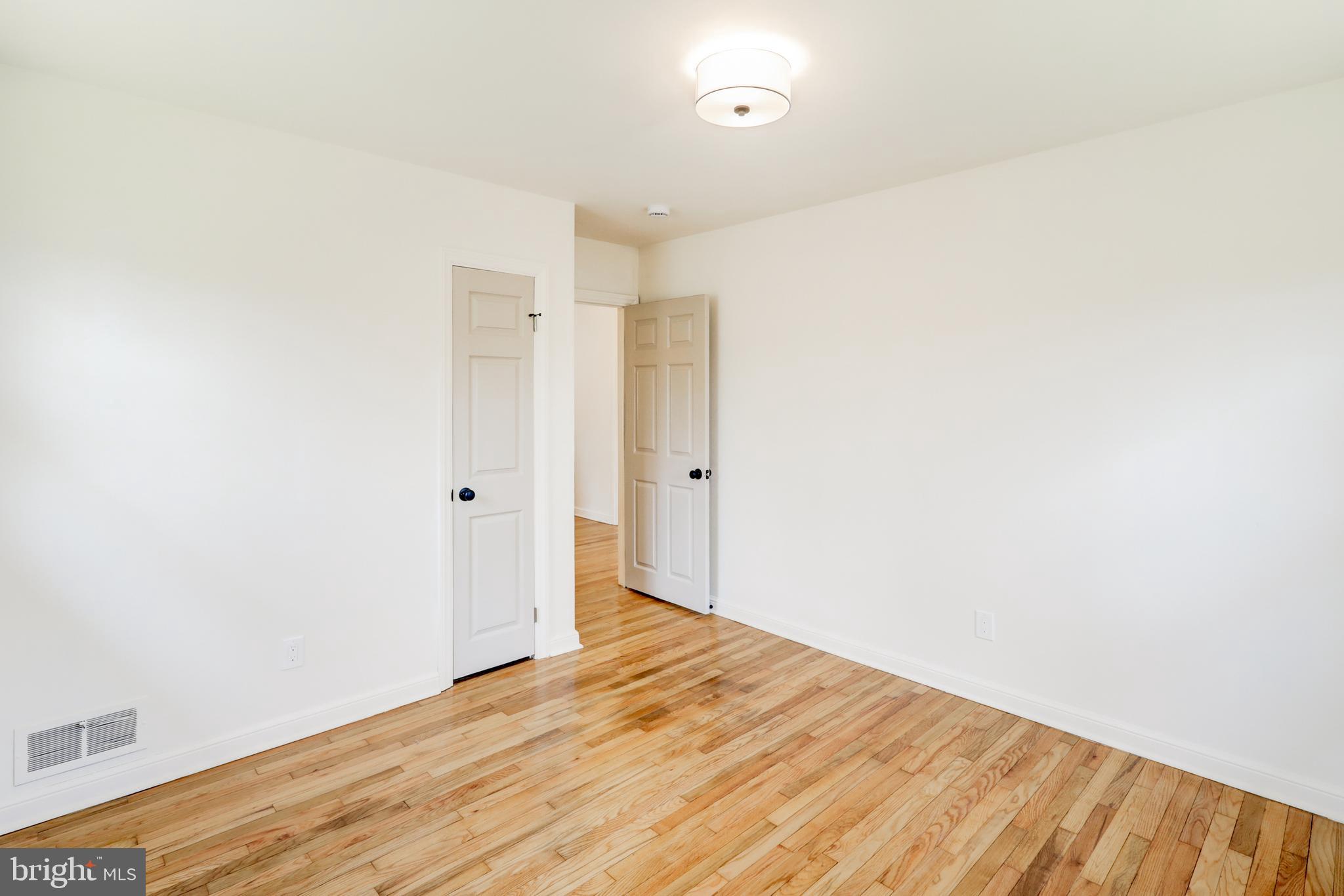 8077 Fox Mill Road Harrisburg, PA 17112 - Photo 24 of 33