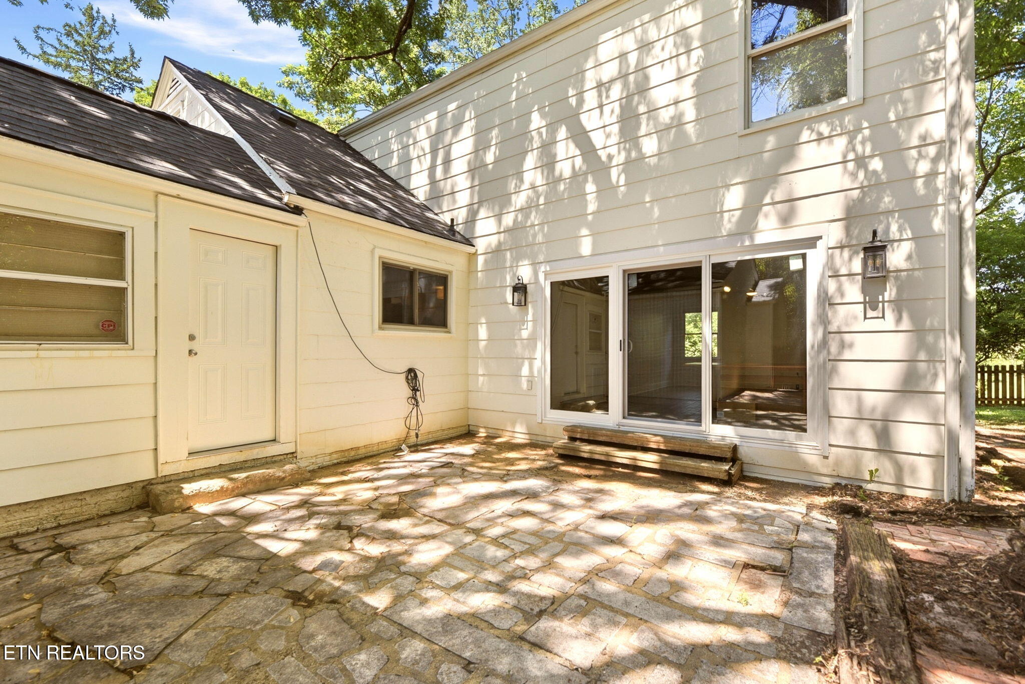 5220 Haynes-Sterchi Road Knoxville, TN 37912 - Photo 42 of 54 Private Patio off Family Room