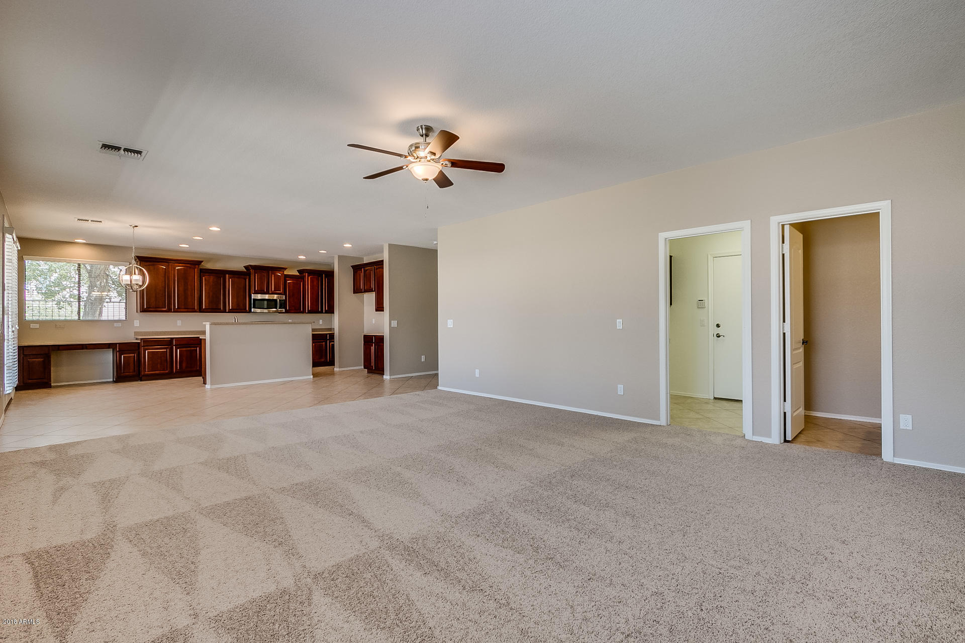 2208 West Maldonado Road Phoenix, AZ 85041 - Photo 11 of 26 Maldonado-23