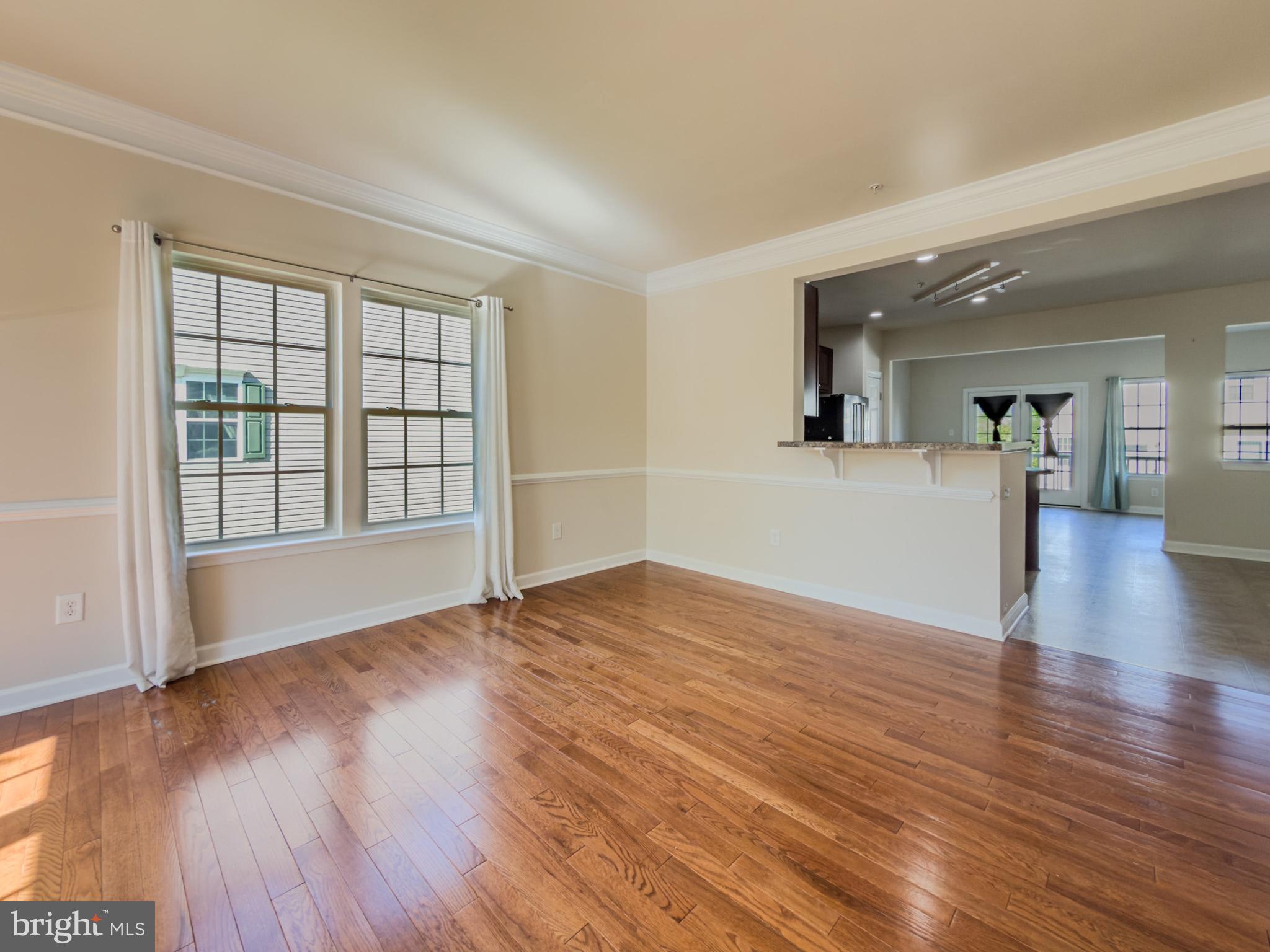 2054 Spring Run Circle Frederick, MD 21702 - Photo 2 of 46