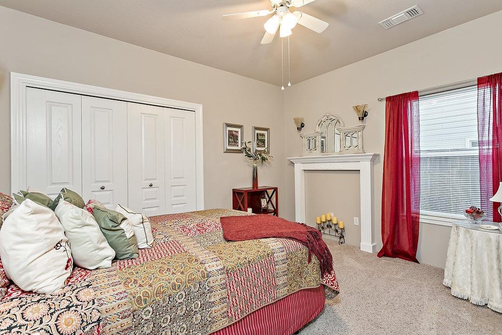 923 St Andrews Way Eagle Point, OR 97524 - Photo 18 of 32 Additional Photo