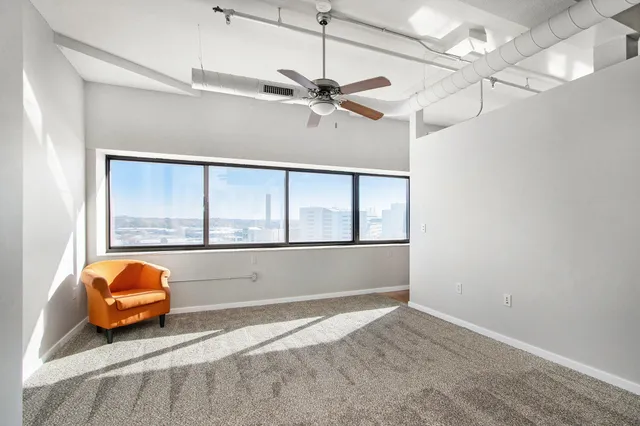 $269,900 | 125 South Kalamazoo Mall, Unit 609, Kalamazoo, MI 49007