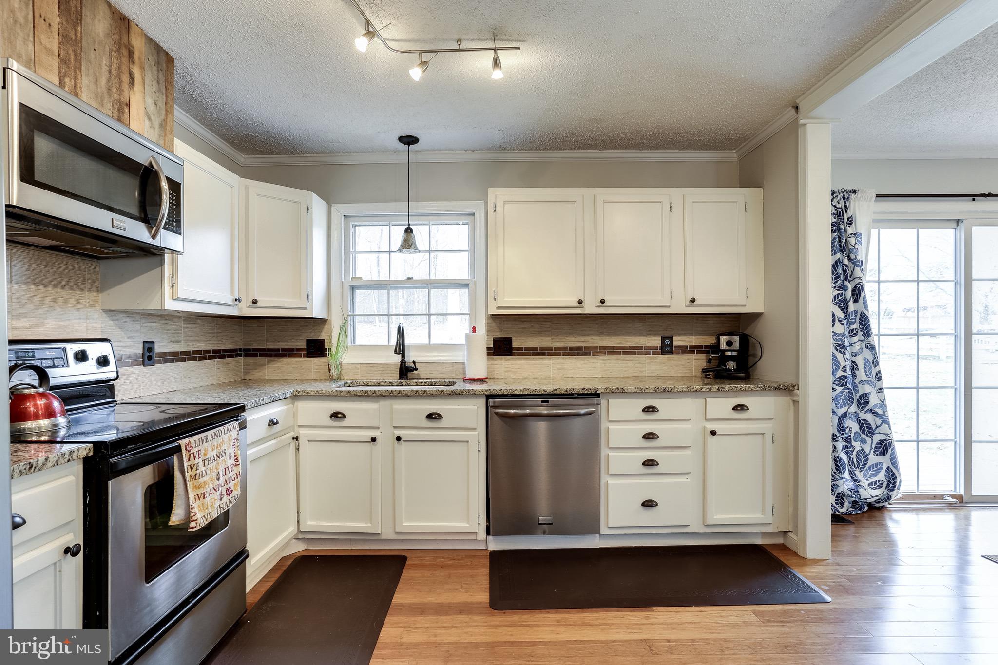 8202 Joshua Court Laurel, MD 20708 - Photo 11 of 34 Gallery Image 11