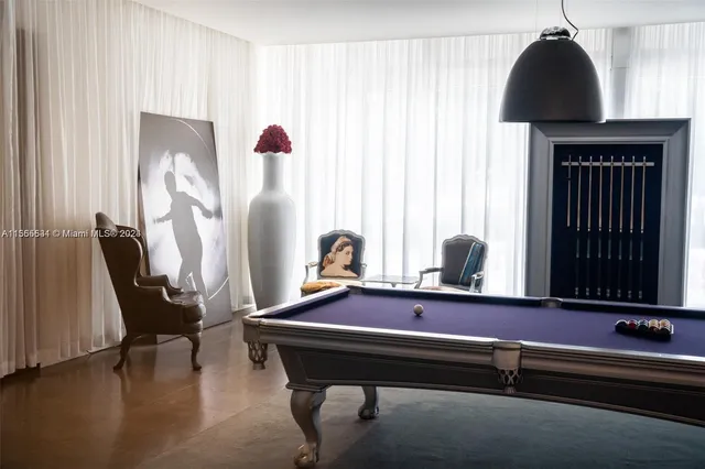 $900,000 | 475 Brickell Avenue, Unit 2415, Miami, FL 33131