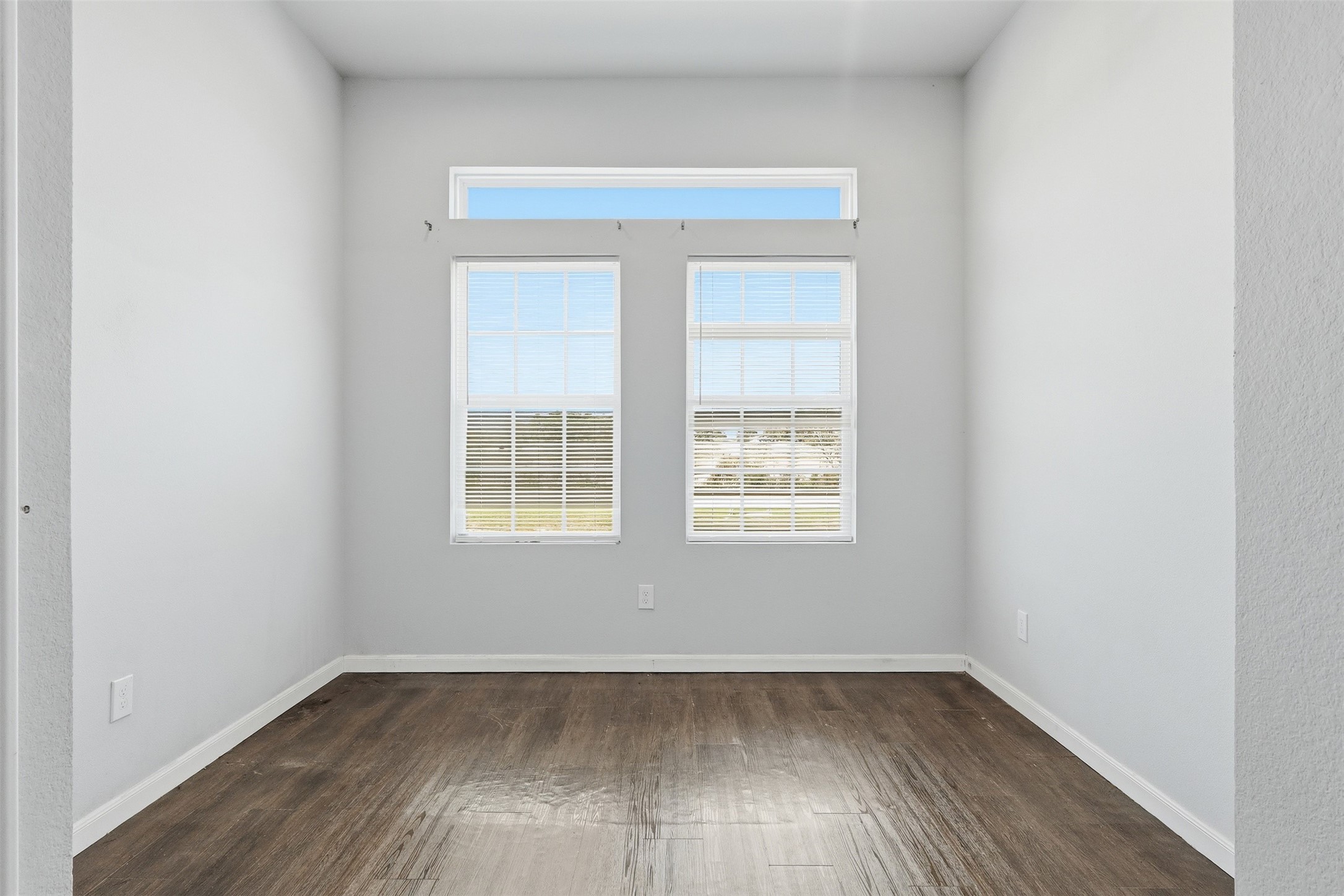 4937 Ambient Dr Spring Spring, TX 77379 - Photo 7 of 16 2nd floor bedroom