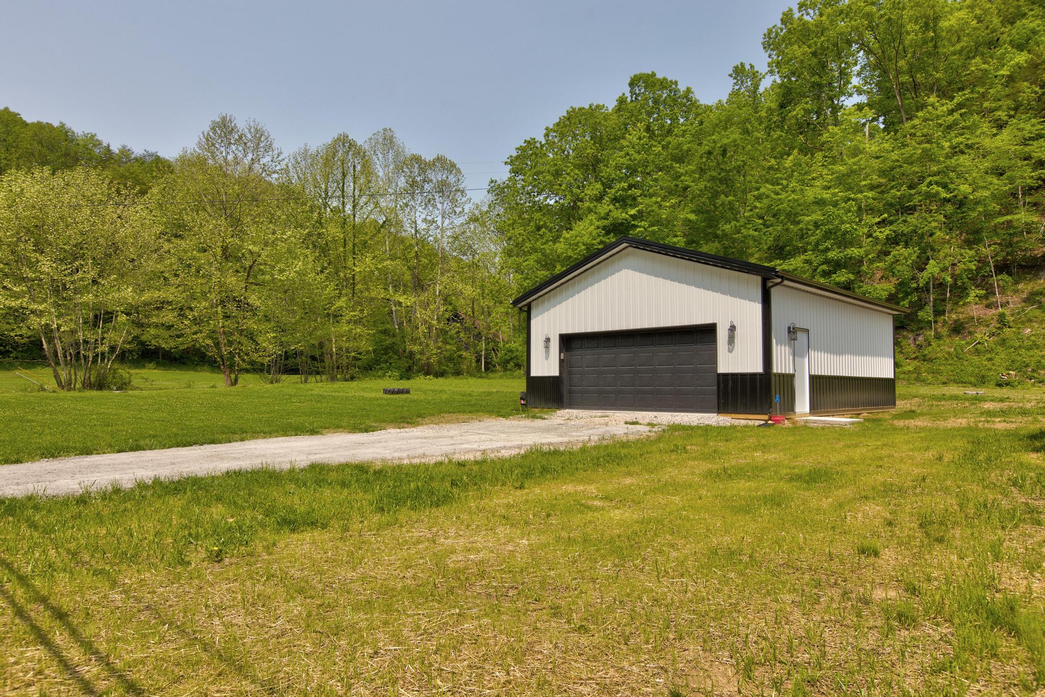 2495 Skidmore Road Frenchburg, KY 40322 - Photo 36 of 38 PWM29086_7_8