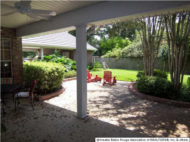 6930 South Fieldgate Court Baton Rouge, LA 70808 - Photo 2 of 12 Gallery Image 2