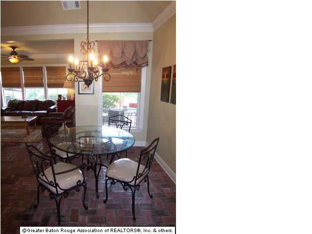 6930 South Fieldgate Court Baton Rouge, LA 70808 - Photo 3 of 12 Gallery Image 3