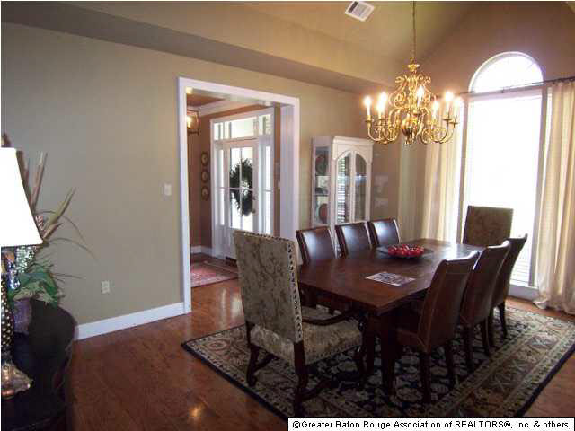 6930 South Fieldgate Court Baton Rouge, LA 70808 - Photo 4 of 12 Gallery Image 4