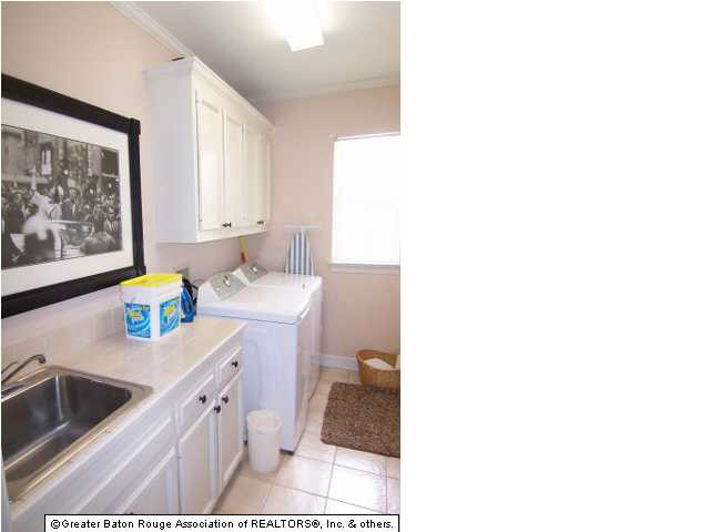 6930 South Fieldgate Court Baton Rouge, LA 70808 - Photo 7 of 12 Gallery Image 7