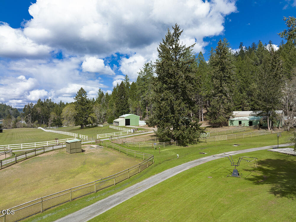 910 Reeves Creek Road Selma, OR 97538 - Photo 52 of 73